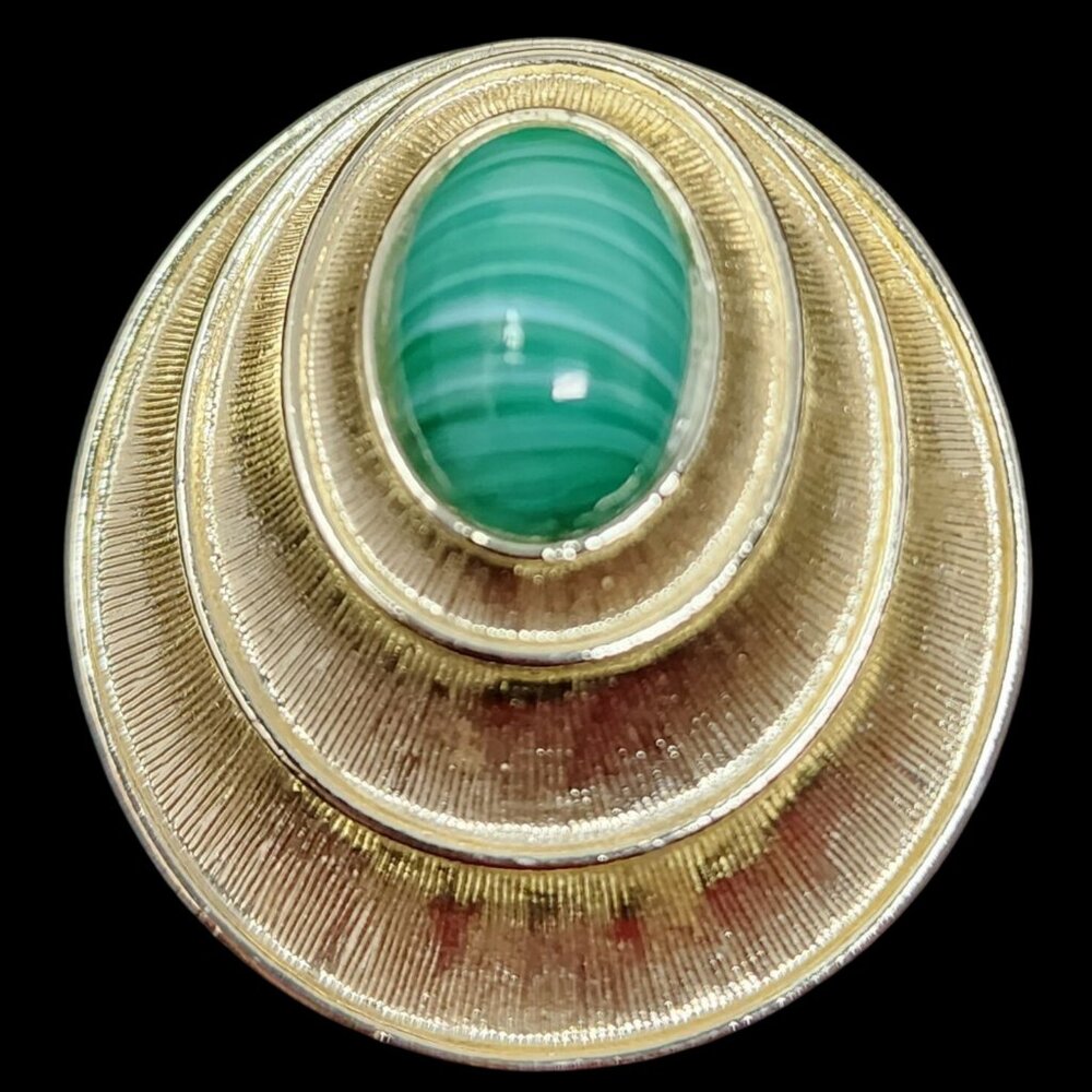 Vintage Sarah Coventry Brooch With Green Stone & Gold Tone Metal